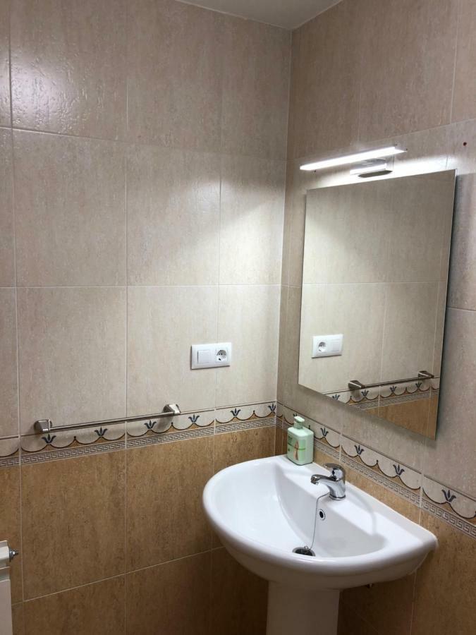 Ferienwohnung Piso Vacacional En Avilés Exterior foto